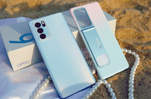 OPPO Reno7 Pro 出炉
