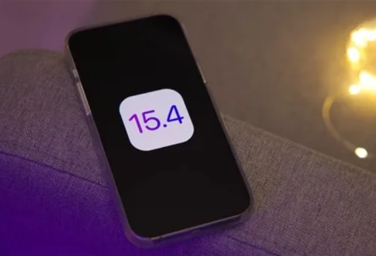 苹果回应iOS15.4正式版续航翻车